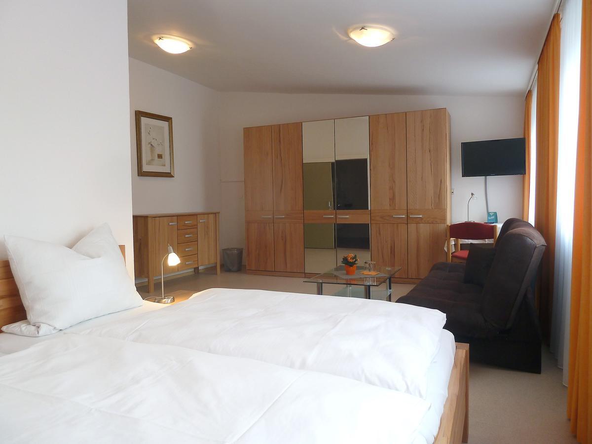 Garni Hotel Leitl Gmbh Eggenfelden Room photo